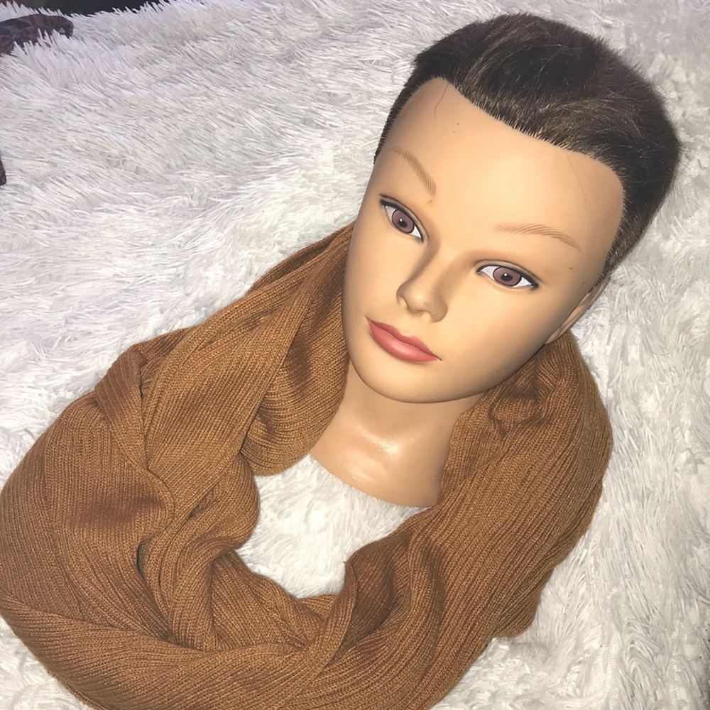 Infinity scarf
